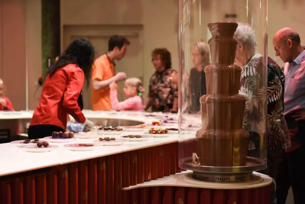 Gruyeres-chocolate-tasting-in-Maison-Cailler