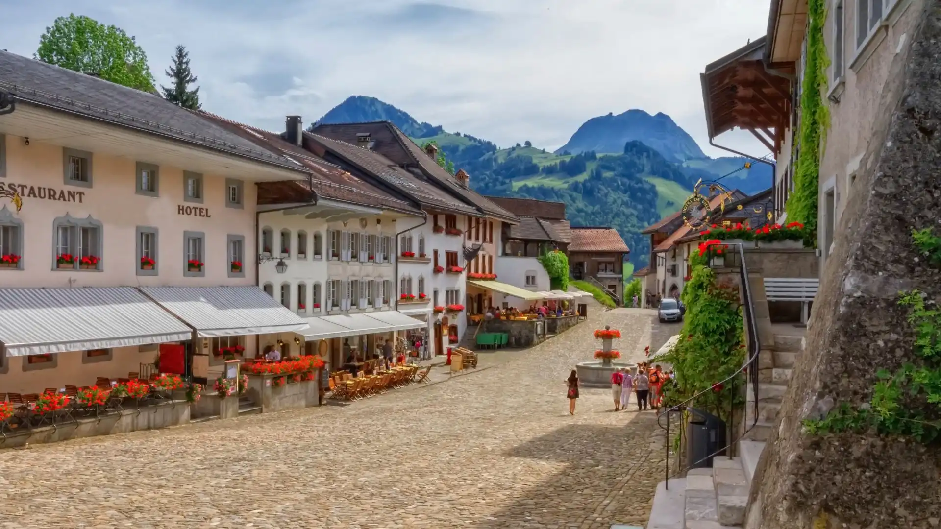gruyeres-town