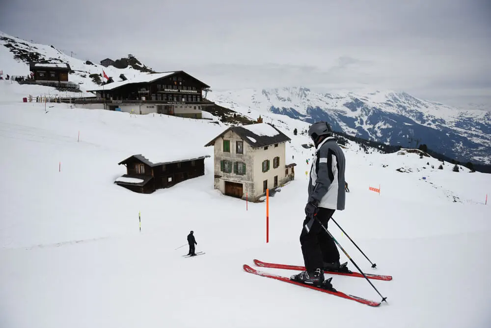 Skiing-in-Jungfraujoch