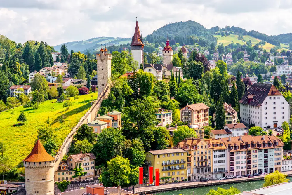 Summer-in-Lucerne-Switzerland